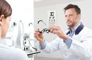 Apply As Licenced Optometrist In UAE